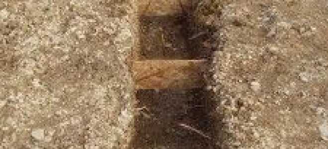 Ленточный фундамент на склоне: характеристики, инструменты и материалы, планирование, инструкция по строительству по этапам