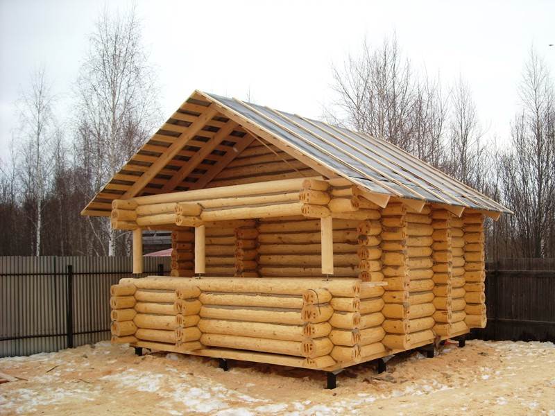 Баня на винтовых сваях