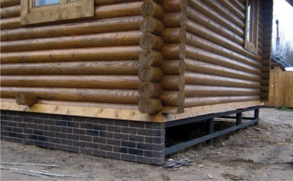 Свайный фундамент